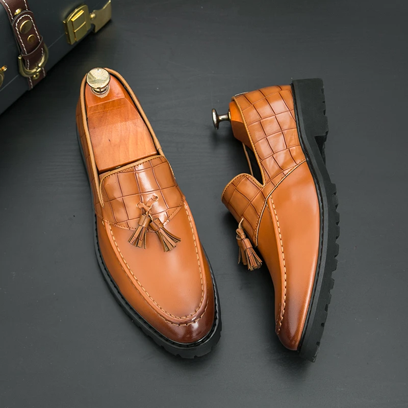 

Высококачественные мужские деловые модельные туфли, офисные лоферы для поездок на работу, удобные мужские модельные туфли на мягкой подошве, большой размер: 38-47