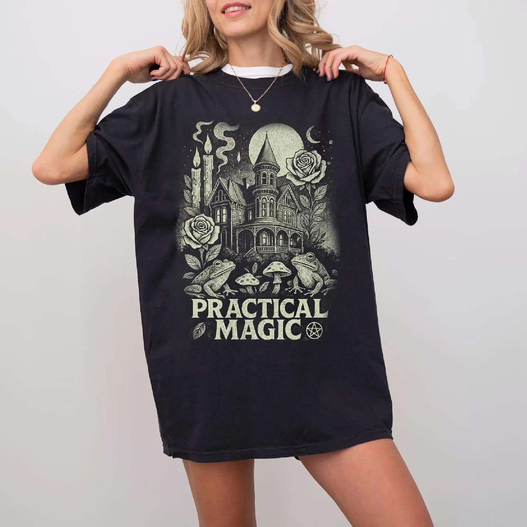 Summer Women's Vintage Practical Magic Movie T-shirt  Cotton and Breathable Short Sleeve Streetwear Oversized Loose Casual