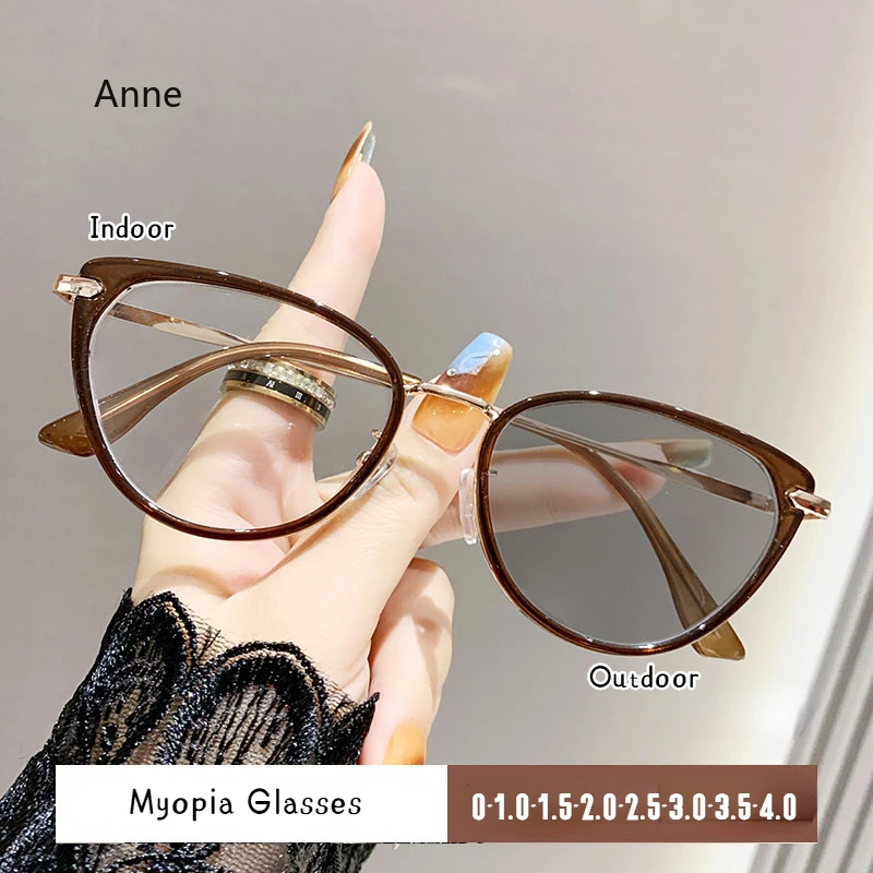 2024 Cat Eye Square Frame Photochromic Nearsighted Color-changing Myopia Glasses Professional Women Men Eyeglasses Diopter очки