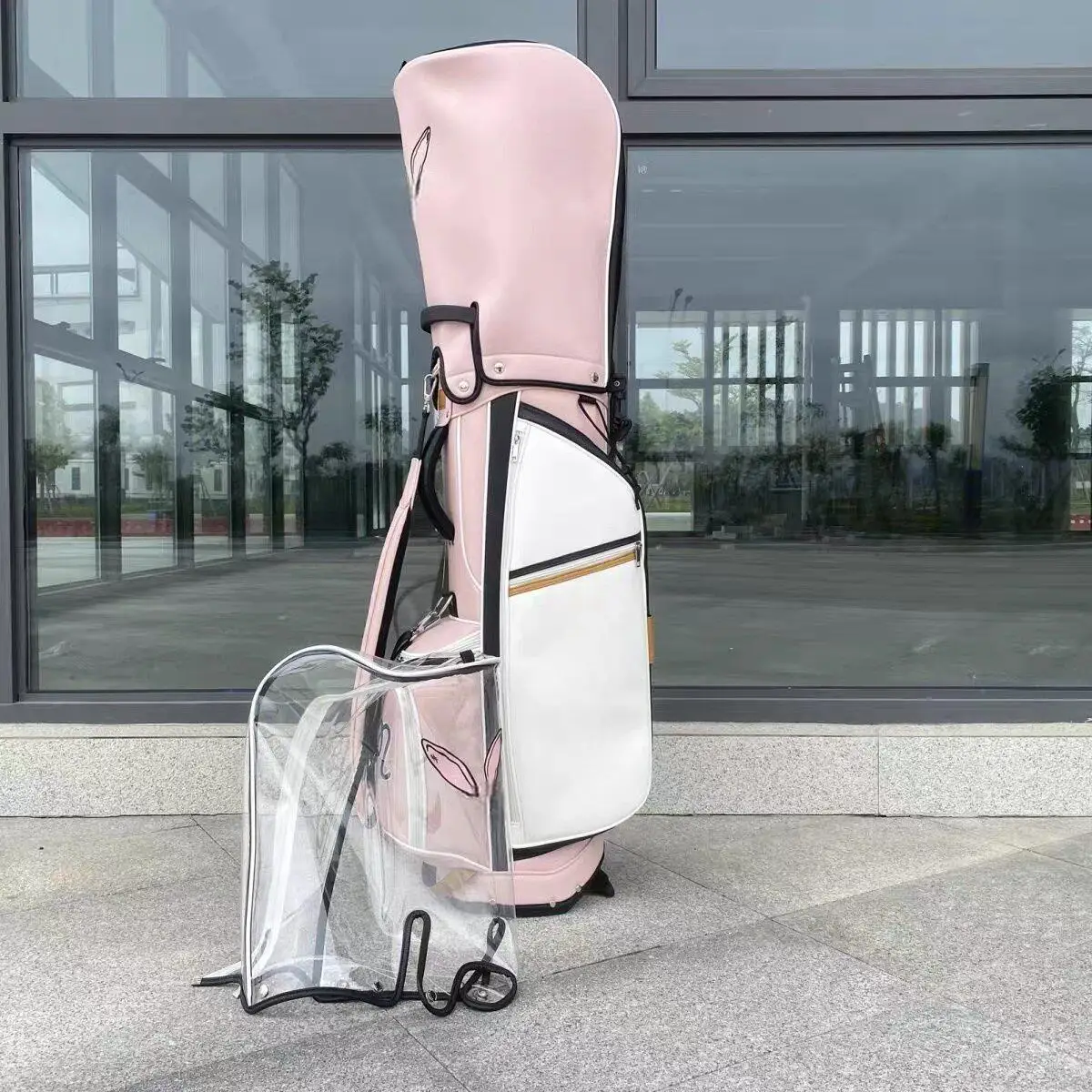 

Large Capacity Waterproof Golf Stand Bag for Women – High-End Fashionable Club Carrier with Legs