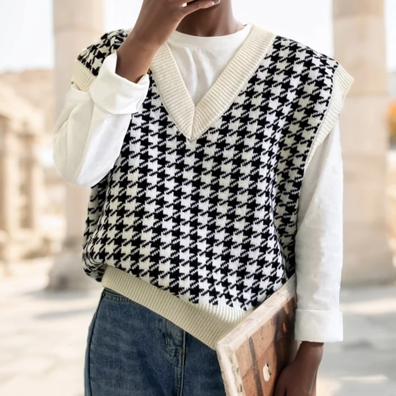 V Neck Sleeveless Knitted Sweater Vest Fashion Loose Houndstooth Casual Fashion Thick Sweater Female Waistcoat Chic Tops 17502