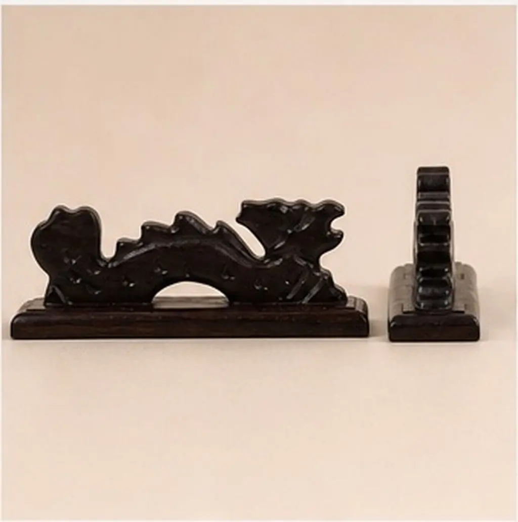 2Pcs Exquisite Carved Dragon Head Pen Stand Wooden Calligraphy Pen Holder Desktop Adornment for Brush Pens Sumi Ink Pens Office