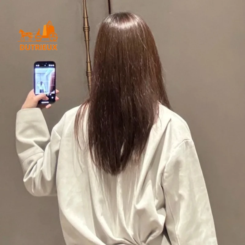 2025 Nuova moda invernale con risvolto sul retro con giacca in pelle drappeggiata raccolta a mano, giacca in pelle pesante da donna in pelle di agnello scamosciata al 100%