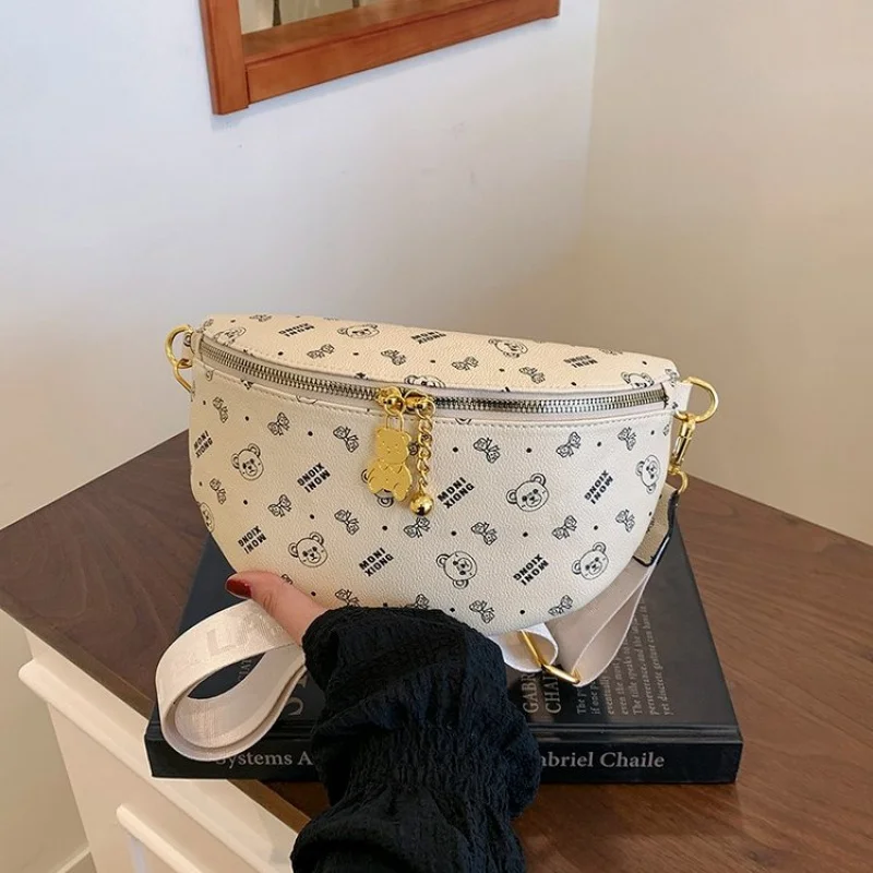 

Summer Raffia Tote Bag For Women Beach Bag With Leather Accents And Woven Details Chic Resort Wear