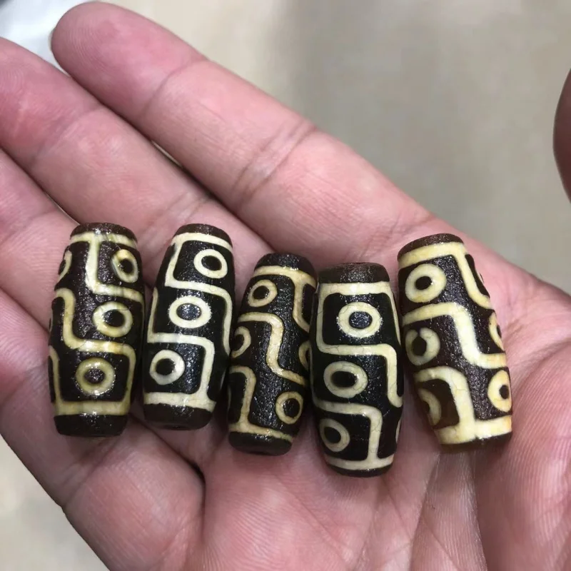 

Wholesale Tibetan Tooth Yellow Dzi Bead High Oil Agate Beads DIY Ornament Necklace Pendant Ornament Six Models Available