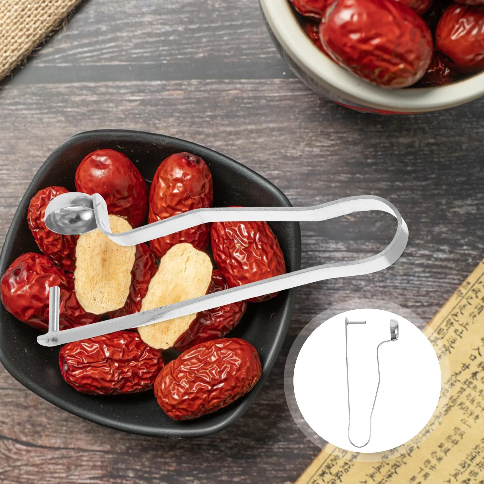 

2Pcs Red Date Cherry Corer Manual Jujube Pit Remover Fruit Pitter Tool Suitable for Kitchen Cooking Baking Cherry Jujube Pitter