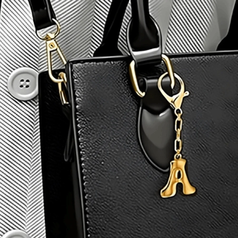 Fashion Gold Color 26 Letters Key Chains Bubble Letter Metal Initial Letter Key Chains Lobster Buckle Alphabet Key Chains Women