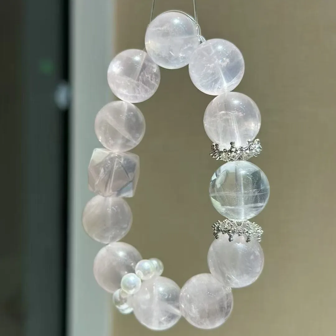 

Natural Powder Crystal Bracelet Ice Transparent Horse Powder Bracelet Light Luxury Fashion Original Design