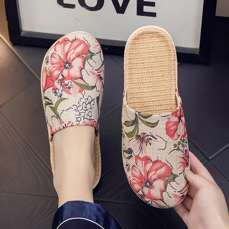 

Comfortable Breathable Linen Indoor Slippers Home Use Soft Bottom Floor Slippers for Men And Women Couples Spring Autumn