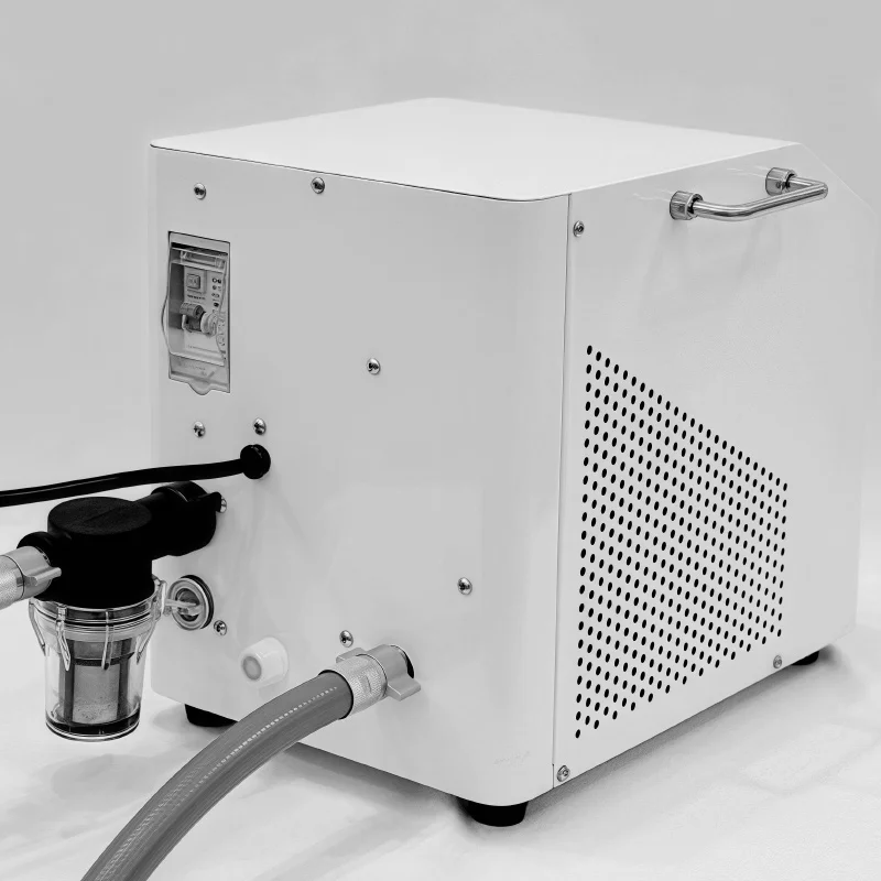 Máquina de baño de hielo de fácil operación con enfriador y bomba de filtro Baño de hielo de inmersión fría con compresor de motor de componentes centrales