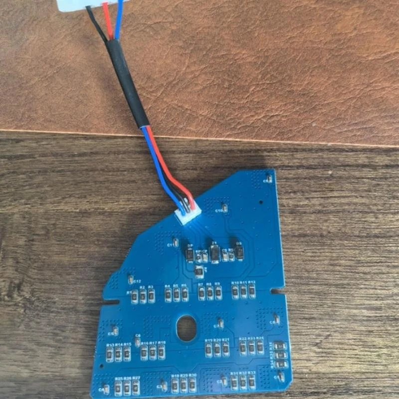 Weatherproof Automotive LED Lamp Module Low Power Consumption B003339B Universal Rear Light Cluster Suitable for Vehicle