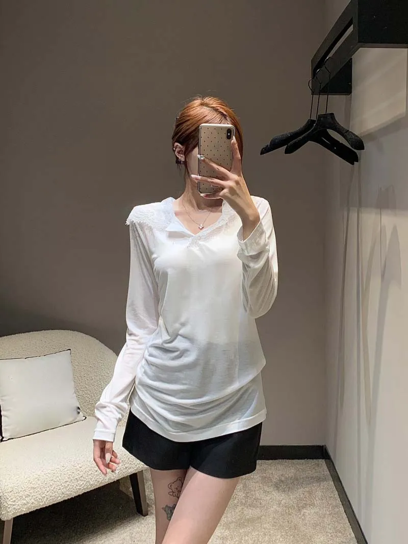 

Uniquely designed women's pullover with fashionable and sweet temperament, lace hooded long sleeved thin sunscreen T-shirt