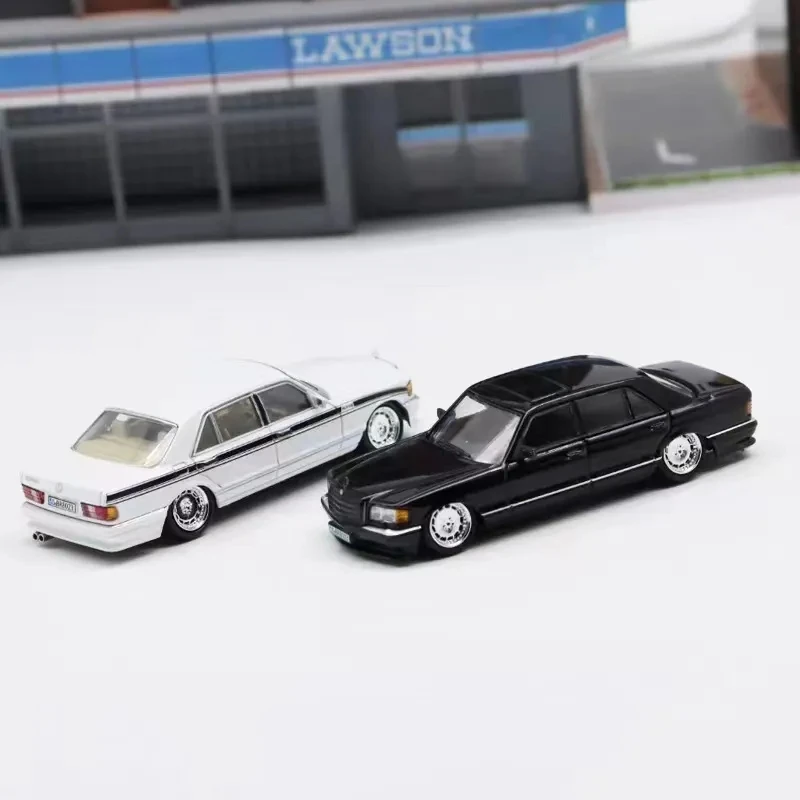 Master 1:64 S560SEL W126 Car Model