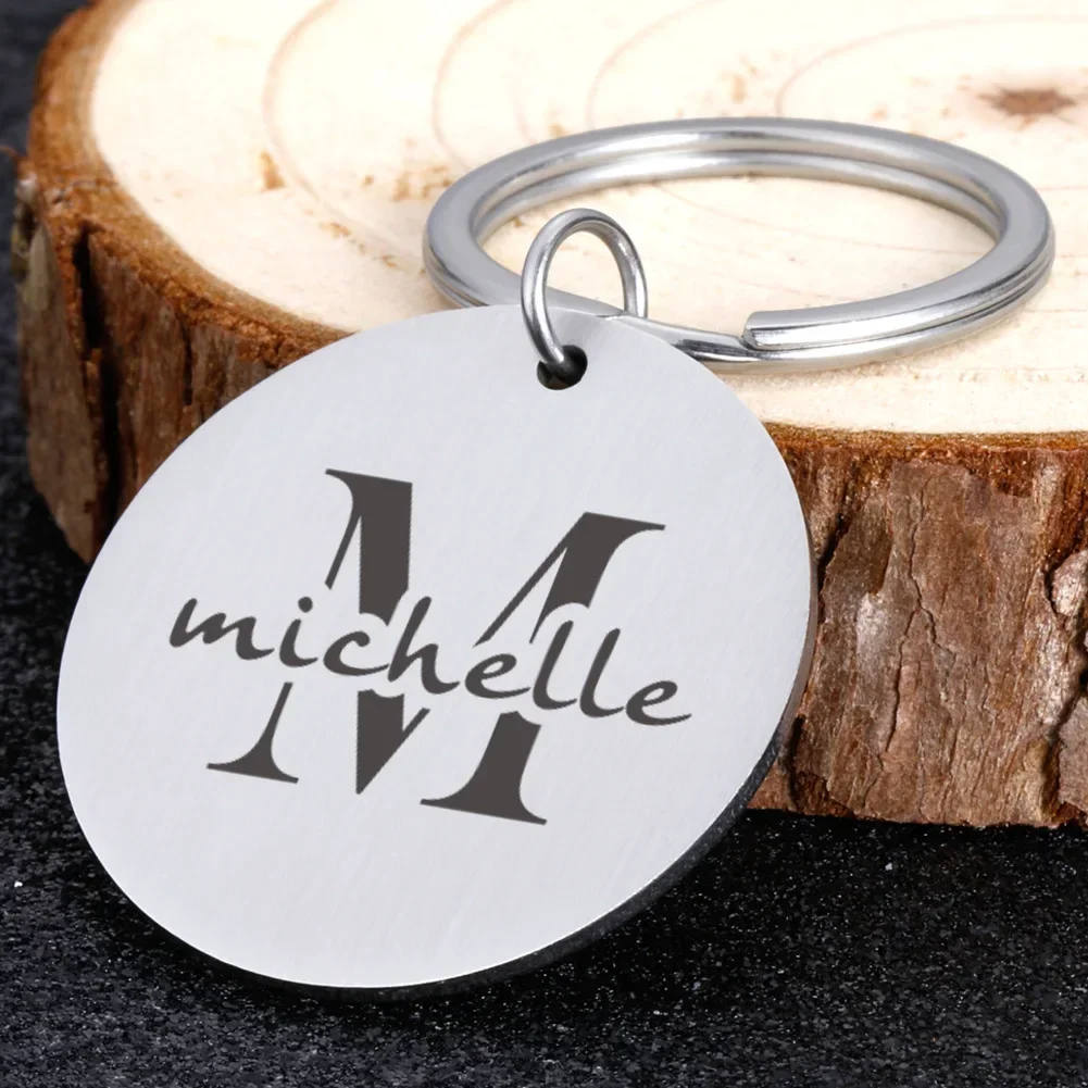 Personalized Stainless Steel Name Initials Key Chains Custom Date Keychain Jewelry Gift for Family Friend Boyfriend Girlfriend