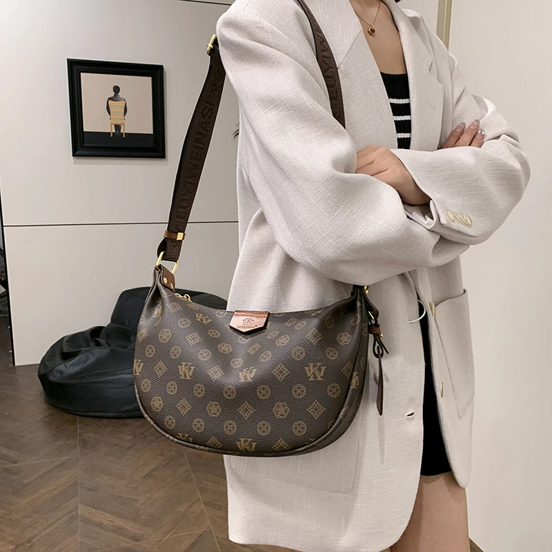 

Fashionable Unique Clutch Bag Mini Leather Solid Color for Evening Women High-End Paris Design