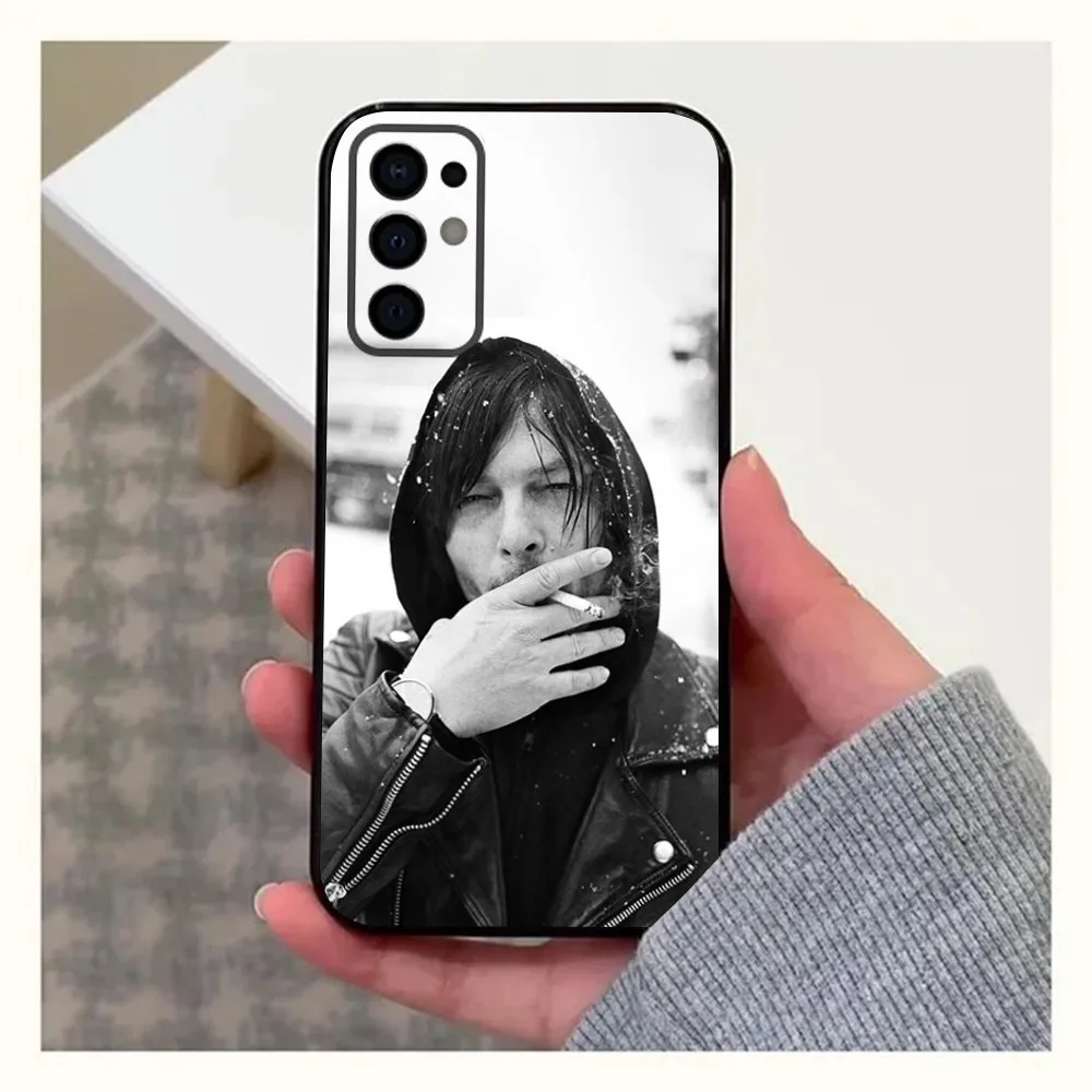 D-Daryl Dixon Wings Zombie Phone Case For Samsung S24,S21,S22,S23,S30,Ultra,S20,Plus,Fe,Lite,Note,10,9,5G Black Soft Cover