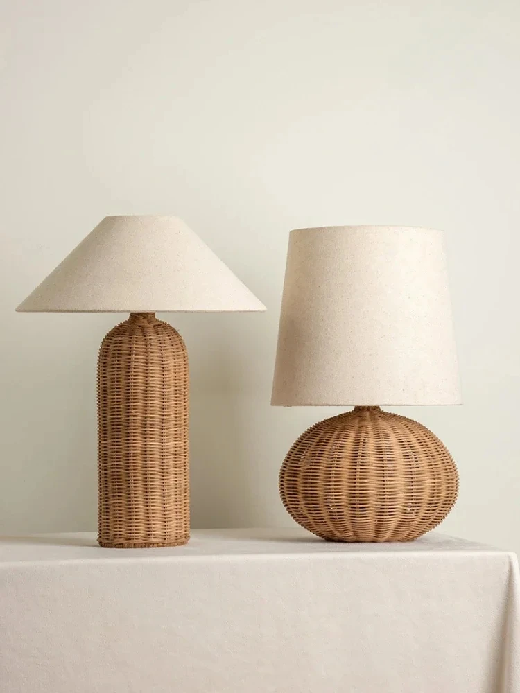 

Japanese retro wooden bedroom bedside lamp, creative design fabric atmosphere table lamp, hand woven rattan table lamp YX125WD