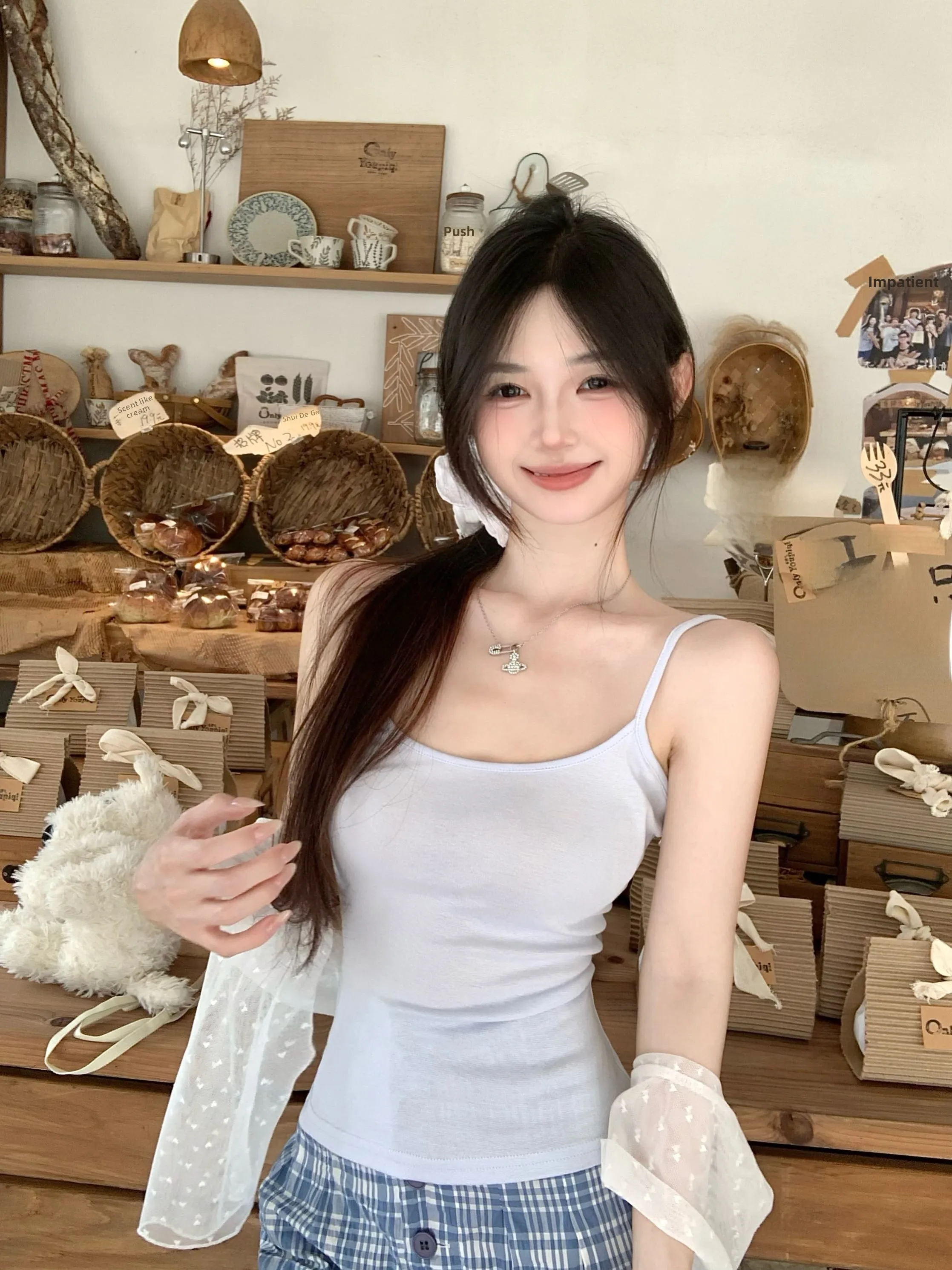 

Тонкий прозрачный женский летний комплект 2026 года в корейском стиле: облегающий топ на бретельках и солнцезащитная накидка в горошек