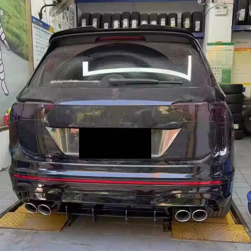 Quad Tailpipes Rear Lip Tail Throat for Volkswagen vw Tiguan L Rline Style Quad Exhaust Tip Spoiler Car Body Kit