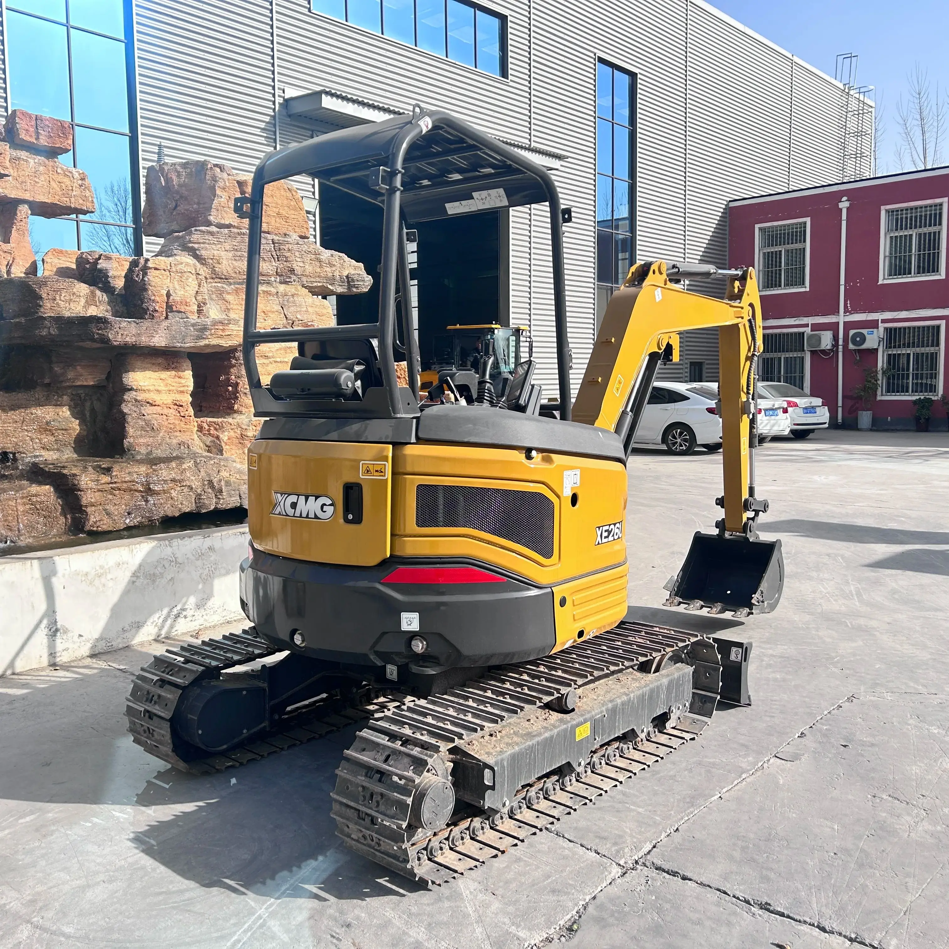 سعر المصنع حفارة صغيرة صغيرة 2 طن 3 طن حفارة زاحفة صغيرة