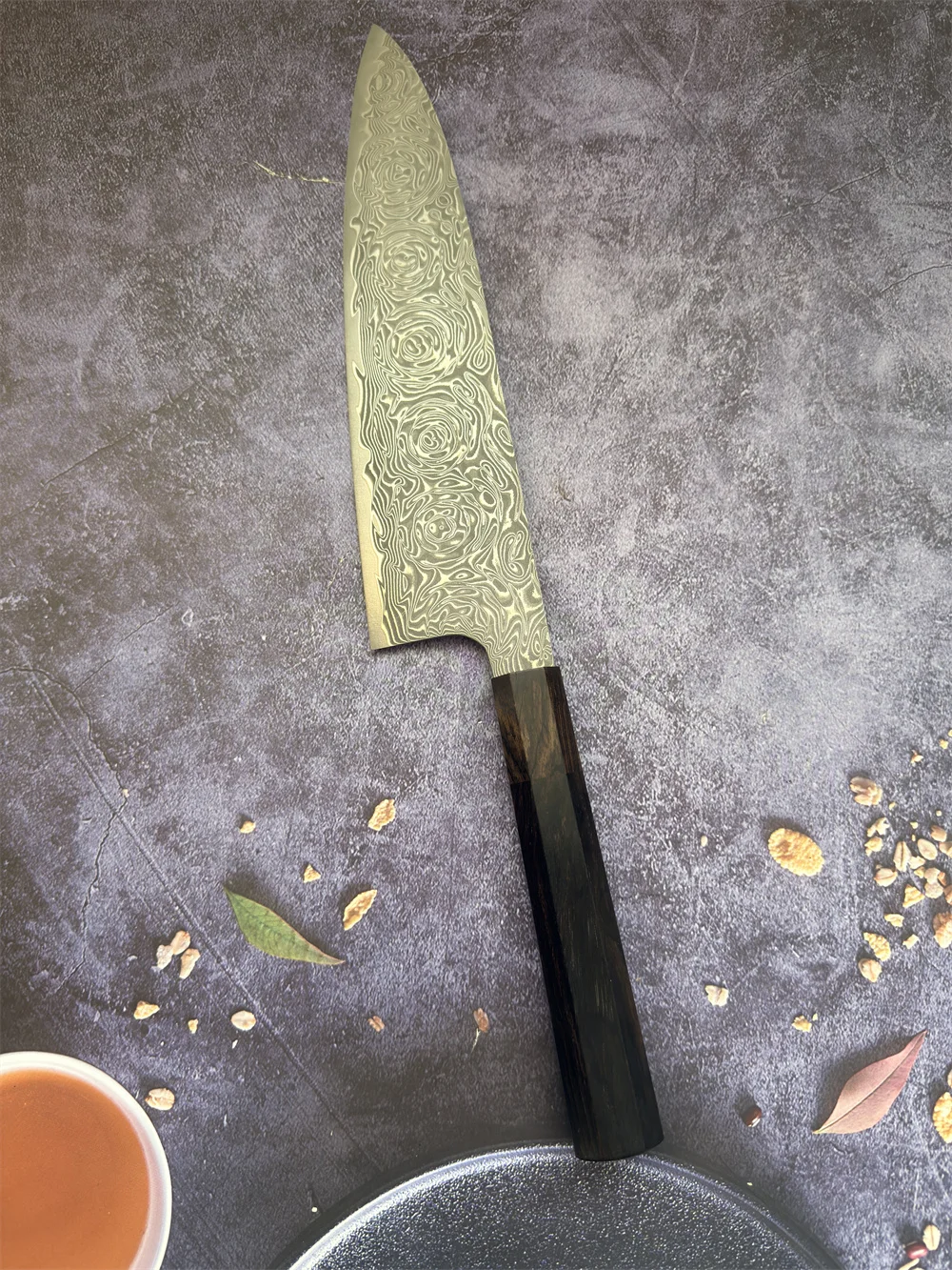 RHON Gyuto-Messer 67-Lagen VG1 – Japanese Knife Bewertung und Preis