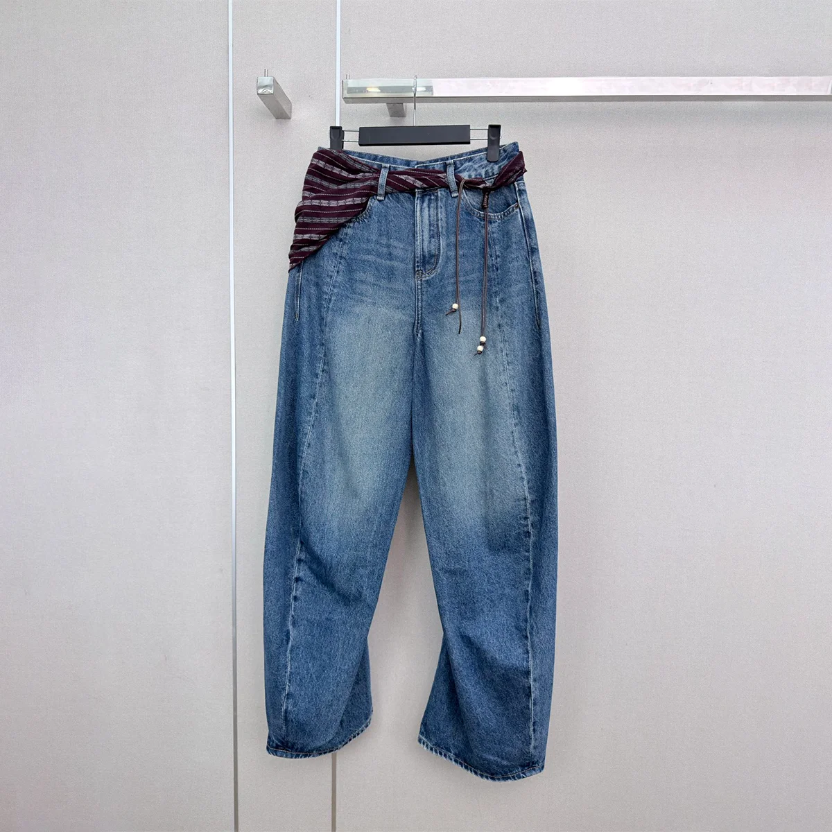 2026 high-quality women's clothing with scarves, waistbands, curved knives, jeans--hb