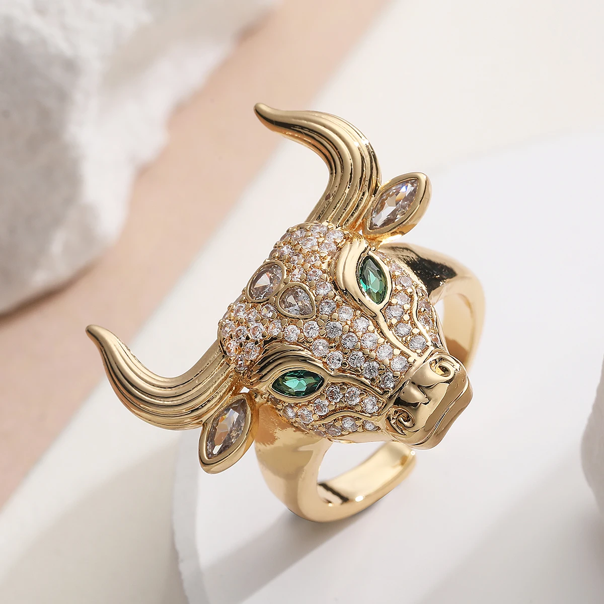 Brass Bull Head Ring For Men Women Full Paved CZ Green Eyes Taurus Adjustable Open Cuff Ring Statement Biker Fashion Jewelry