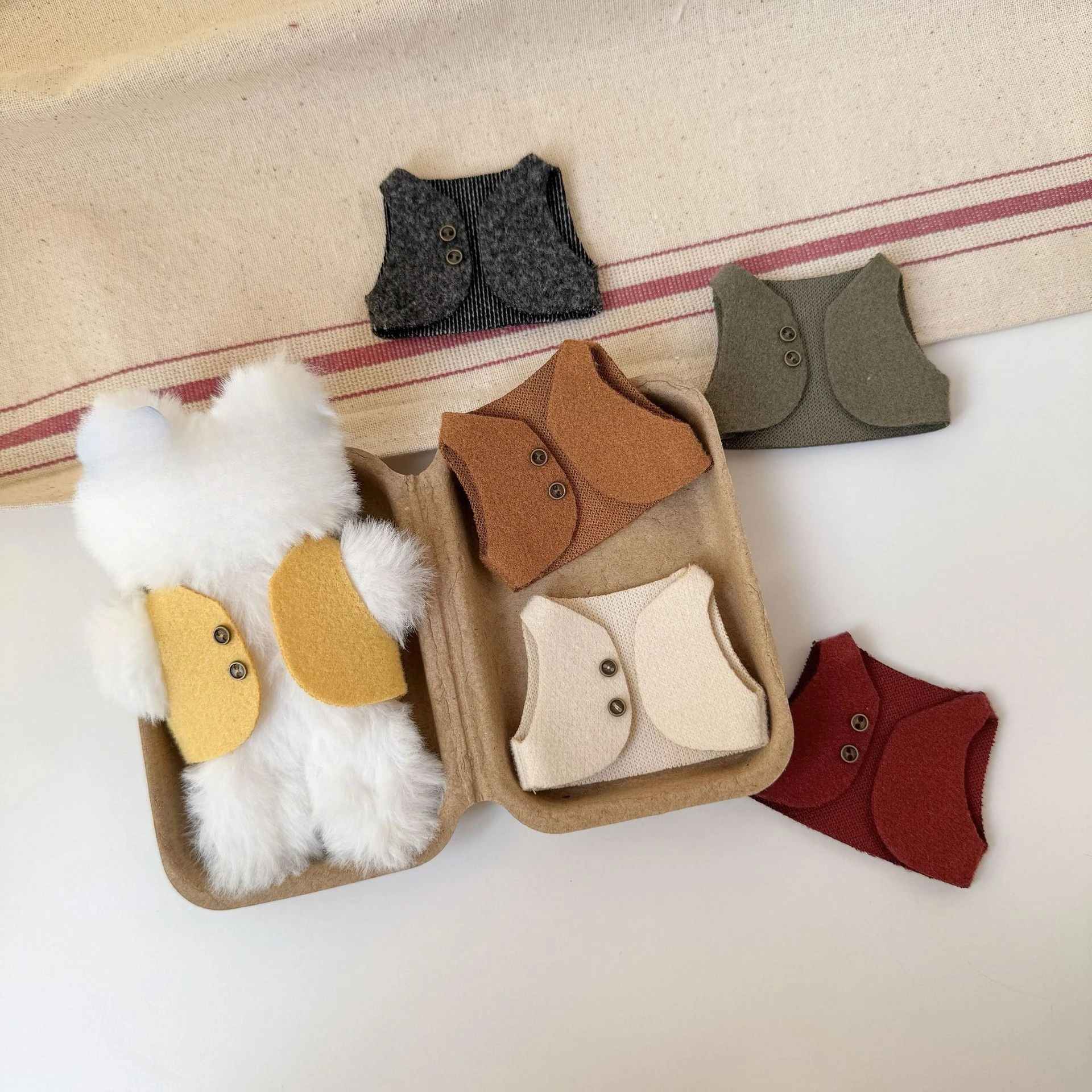 Handmade 10cm Doll Clothes Vintage Wool Vest for Labubu Plush Toy Replacement Outfit