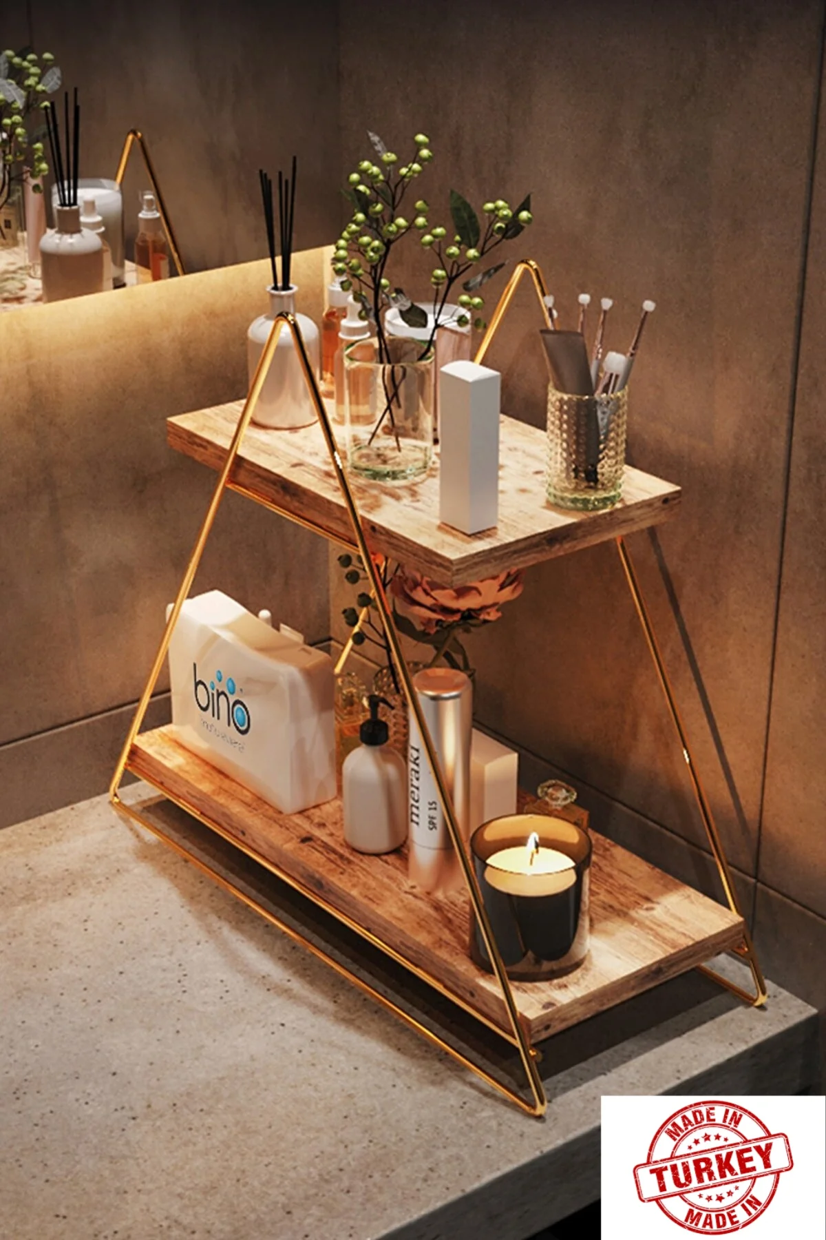 Рисунок 2 - Декоративная треугольная полка для стола