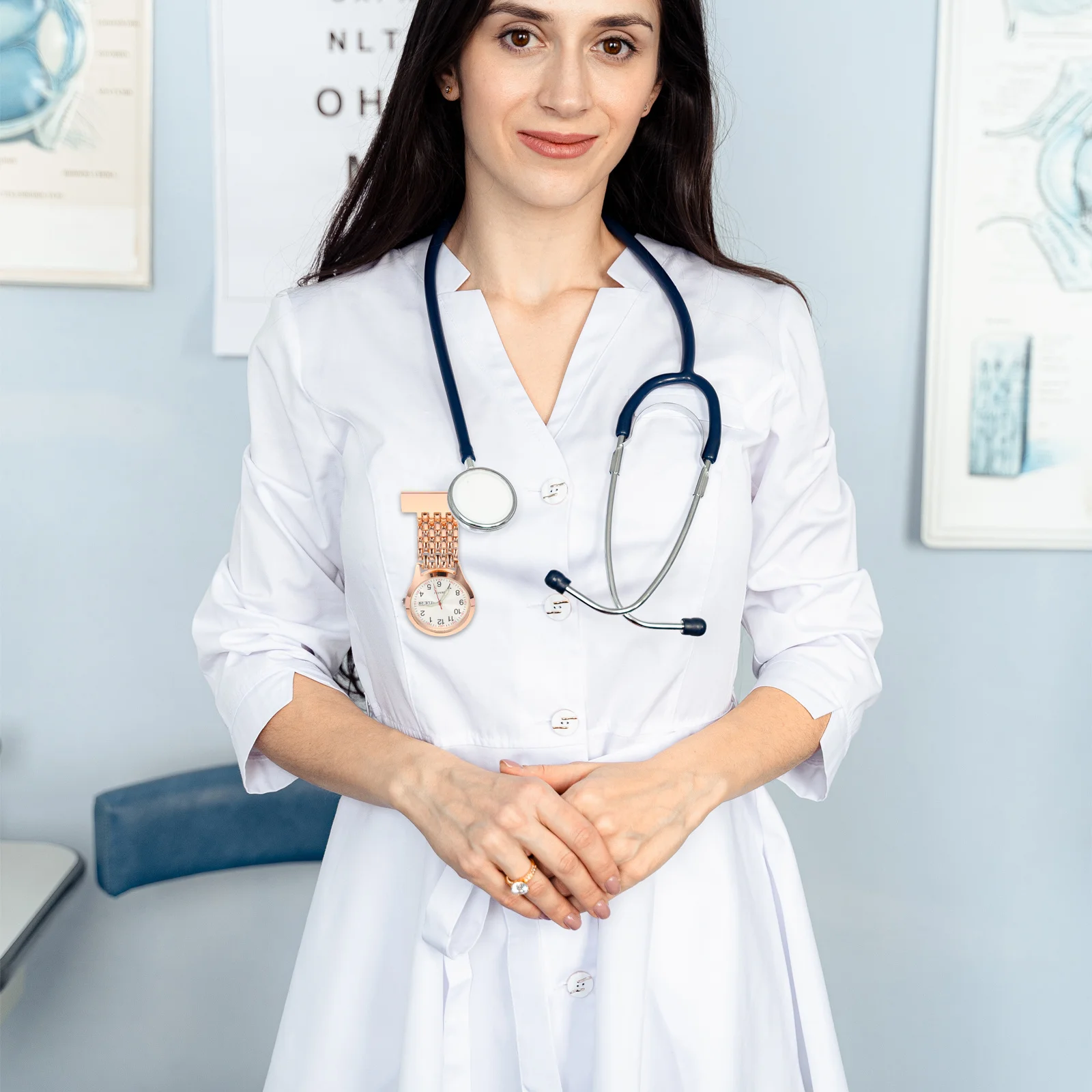 

1pc Nurse Pocket Watch Delicate Clip-On Design Luminous Dial Easy Retract Accurate Timekeeping Portable Lapel Badge Watch For