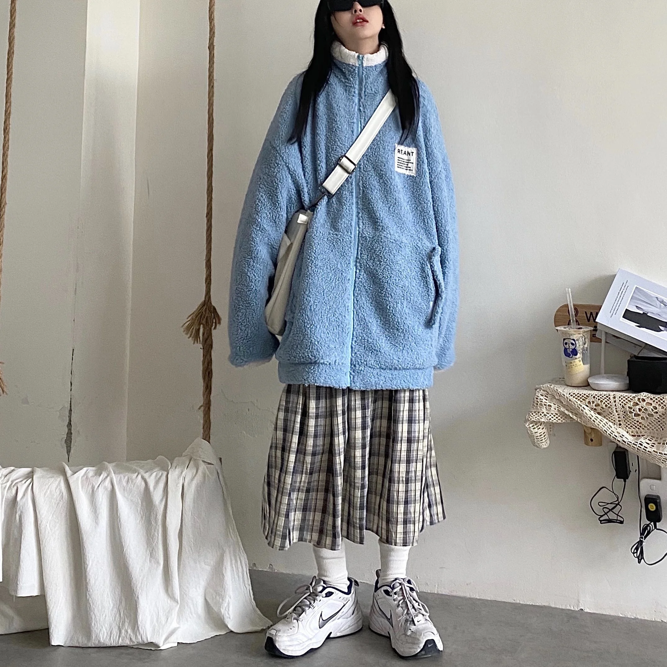 

Мужская модная куртка из утолщенного бархата с высоким воротником, свободного кроя, в уличном стиле, из хлопка, на все сезоны