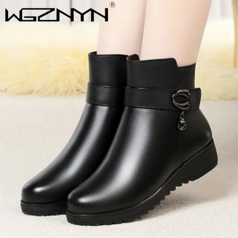 Luxury Winter Soft Leather Women's Boots Women Waterproof Non-slip Snow Boots Female Thick Plush Warm Cotton Shoes Mother Shoes