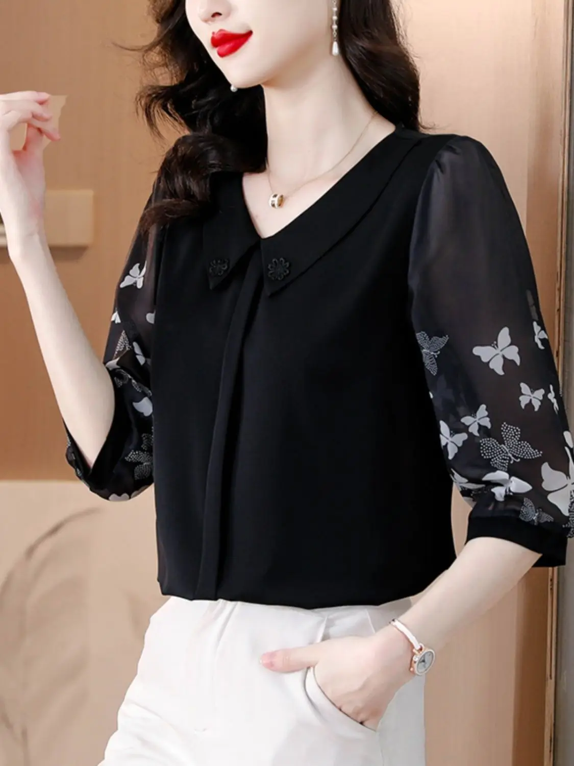 Five-point Sleeve Chiffon Shirt for Women in Summer New Black Shirt Middle-aged Mother Fashionable Top