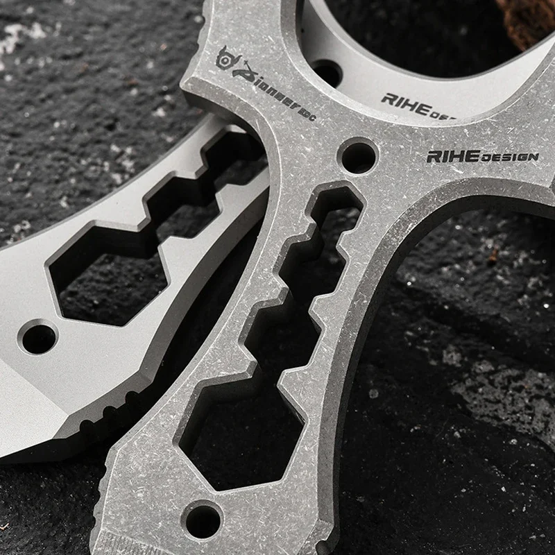 New Titanium Alloy Portable EDC Keychain Tool Hexagonal Wrench Multifunctional Rubber Band Slingshot Mini Pry Bar Tools