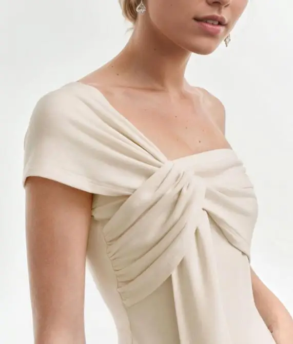 

Women's Vest 2026 Summer Fashionable New Elegant British Style Simple Temperament Single Shoulder Strap Design Asymmetrical Vest