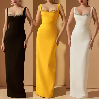 Abiti lunghi personalizzati con scollo quadrato dritto in je...