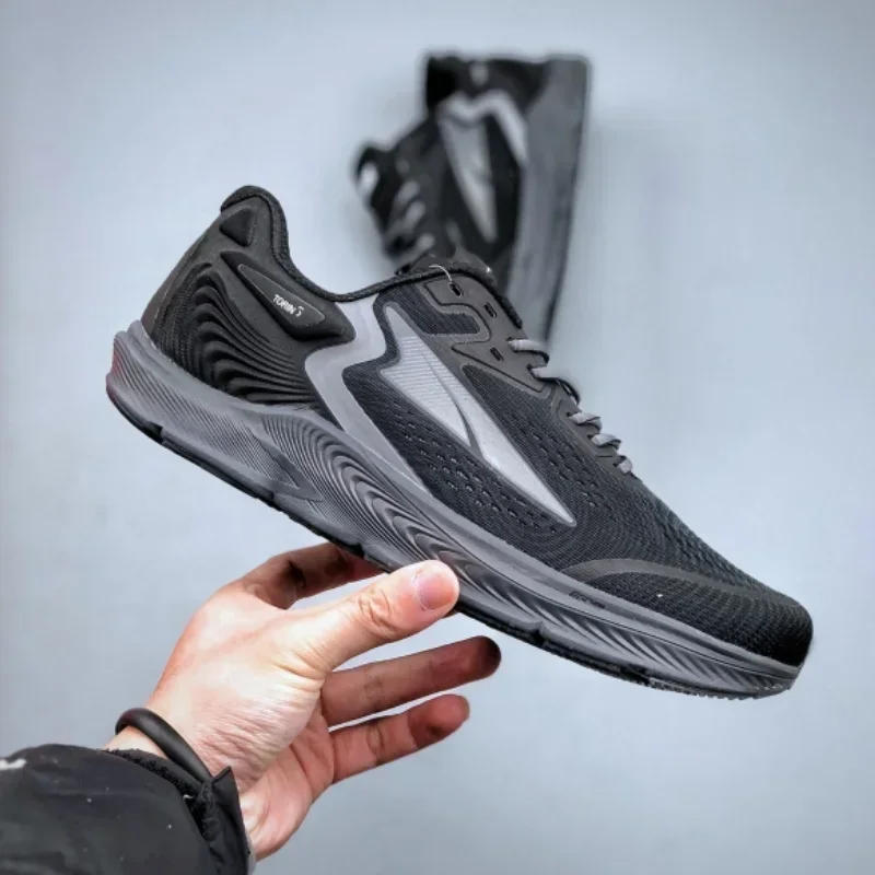 Hot Sale ALTRA Torin 5 Men Running Shoes Shock Resistant And Breathable Male Sneaker Fashion Design Outdoor Walking Shoes