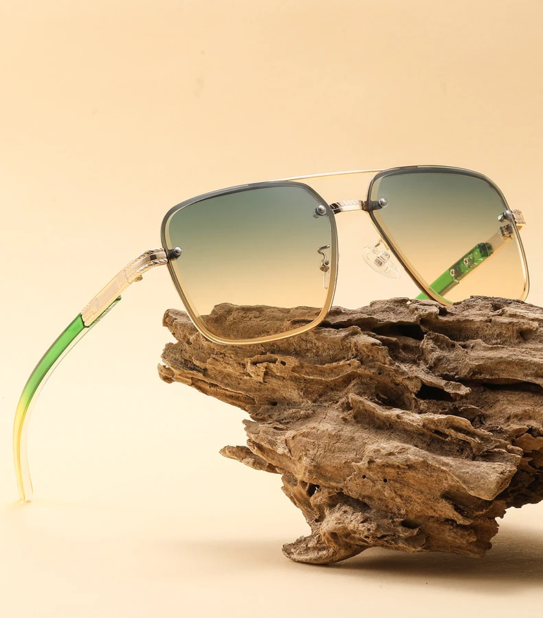 

Retro Square Metal Sunglasses for Women Original Brand Design Driving Sunglasses New Pilot Style Double Bridge Sunglasses
