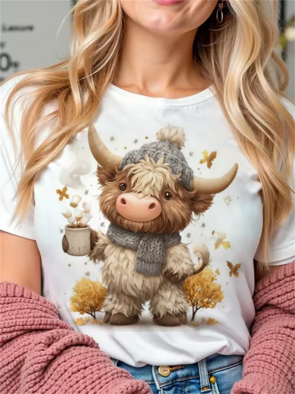 Fashion O-Neck Regular Women's Cute T-Shirt Cartoon Christmas Highland Cow Print Women's New Year Top Short Sleeved T-Shirt