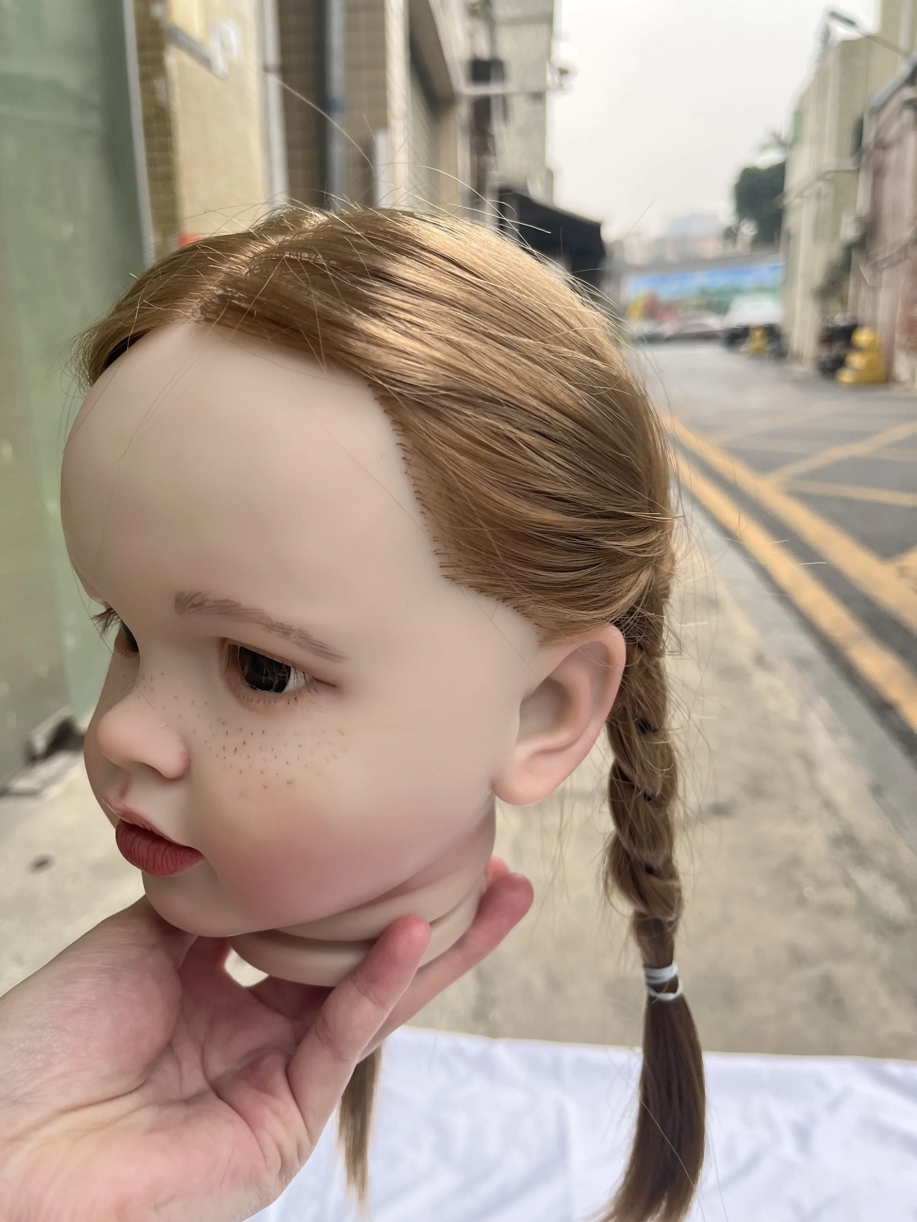 SINO-BB Maßgeschneidertes, limitiertes 26-Zoll-Reborn-Baby-Pippa mit handgewurzeltem Haar, bemaltes Kit, DIY-Teil, echte Fotos ohne Sommersprossen