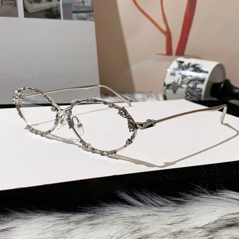 Neue Luxus-Diamant-Sonnenbrille für Damen und Herren, Ovale Strass-Sonnenbrille, Trendige Personalisierte Metallrahmen-Fahrbrille – Detail 3