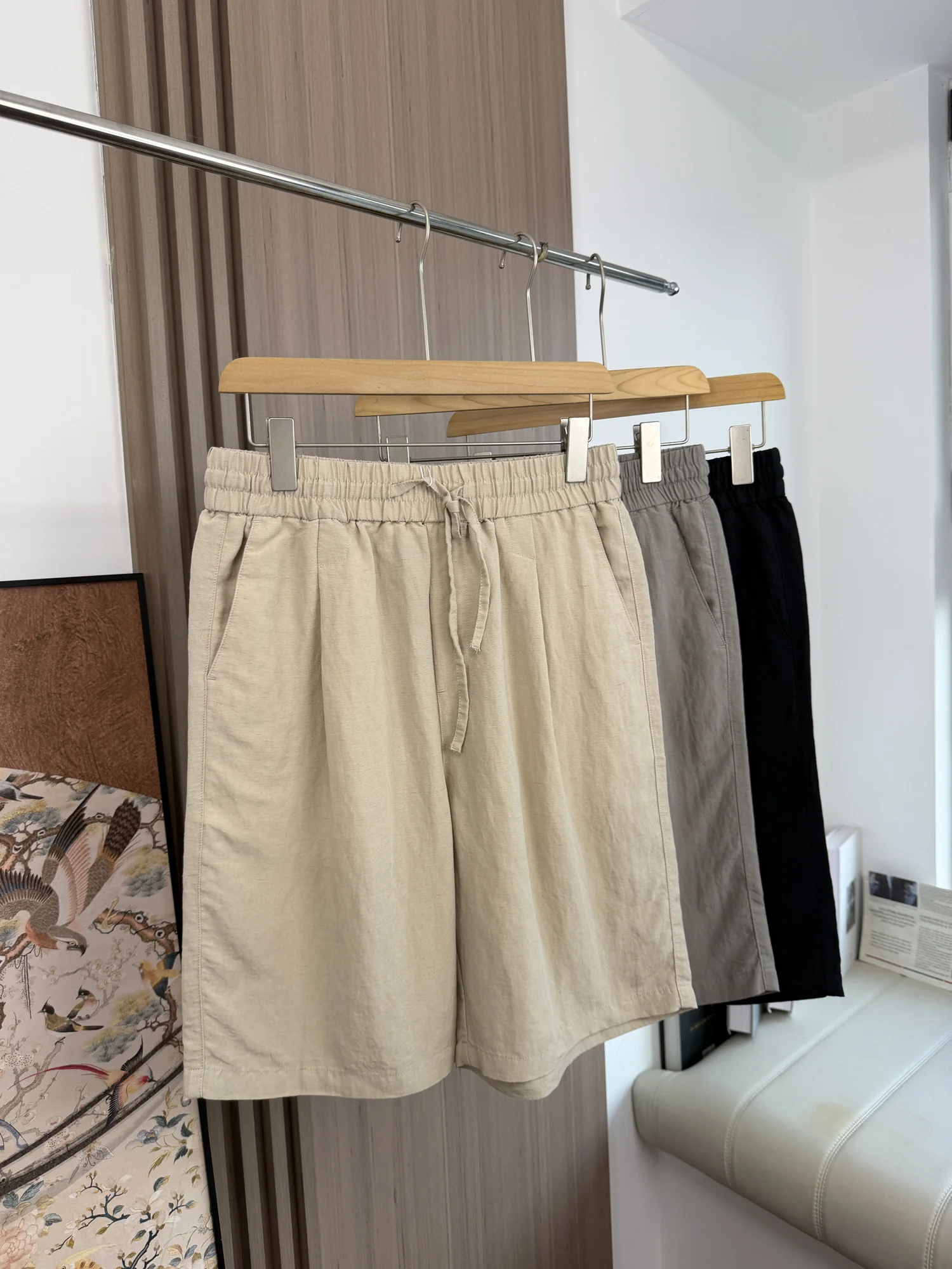 

Couples Casual Breathable Linen Shorts Men's Summer Elastic Waist Comfortable Linen Shorts Loose Fit Youth Daily Wear