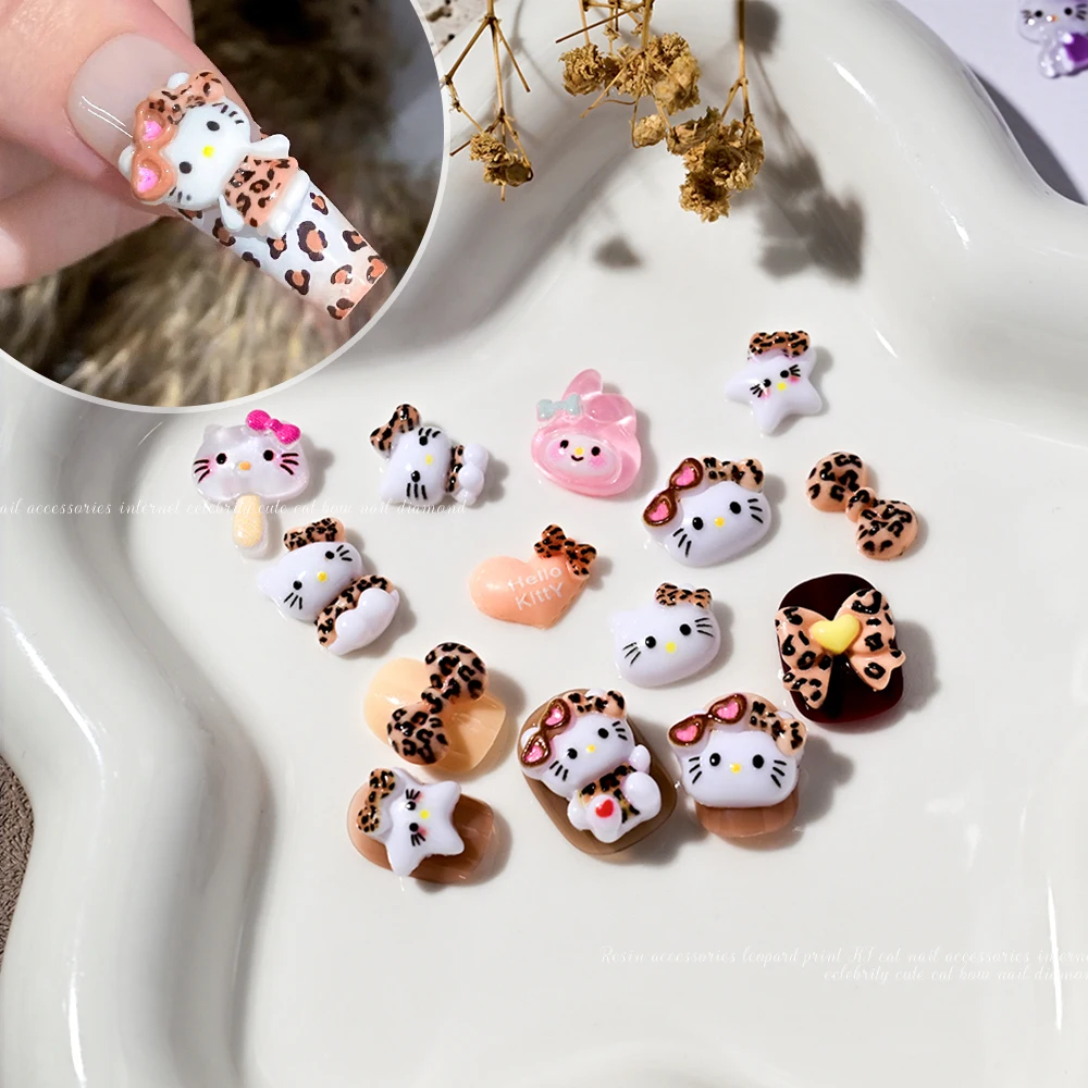 50 Uds. Mini abalorio de uñas con estampado de leopardo 3D de Hello Kitty, lazo de leopardo Kawaii, estrella, corazón, diamantes de imitación, cabeza de gato, decoración artística de uñas