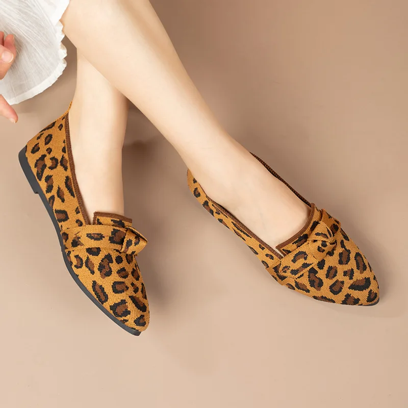 Damen-Flats 2026 Neue Gestrickte Slipper Atmungsaktive Bequeme Einfarbige Schuhe Lässige Spitzzehen-Wanderschuhe Sneakers für Damen – Detail 14