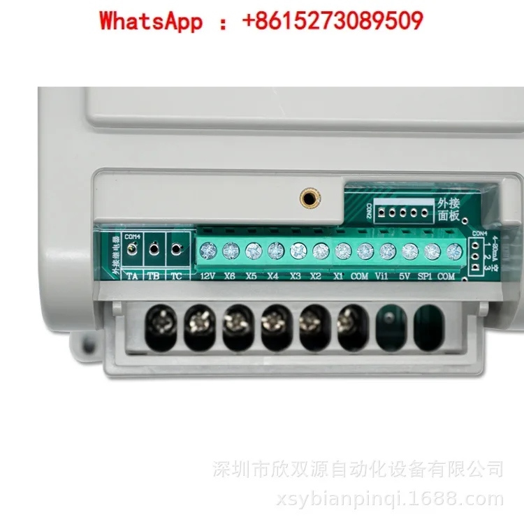 Variable frequency drive 0.45KW 220V input single input three output three-phase motor speed controller