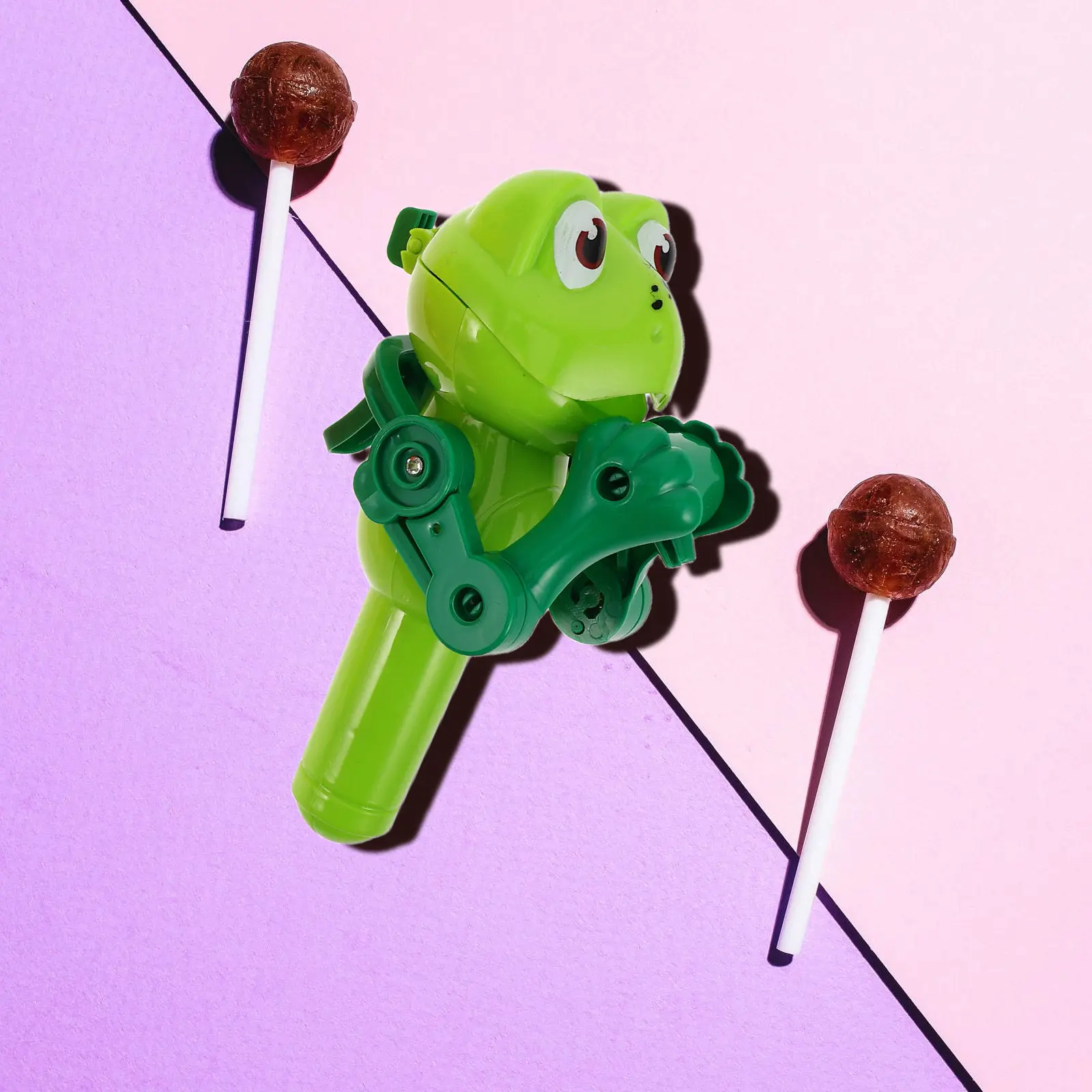 3Pcs Frog Shaped Lollipop Dispenser Machine Creative Candy Storage Robot for Children Easy Use Birthday Party Decoration