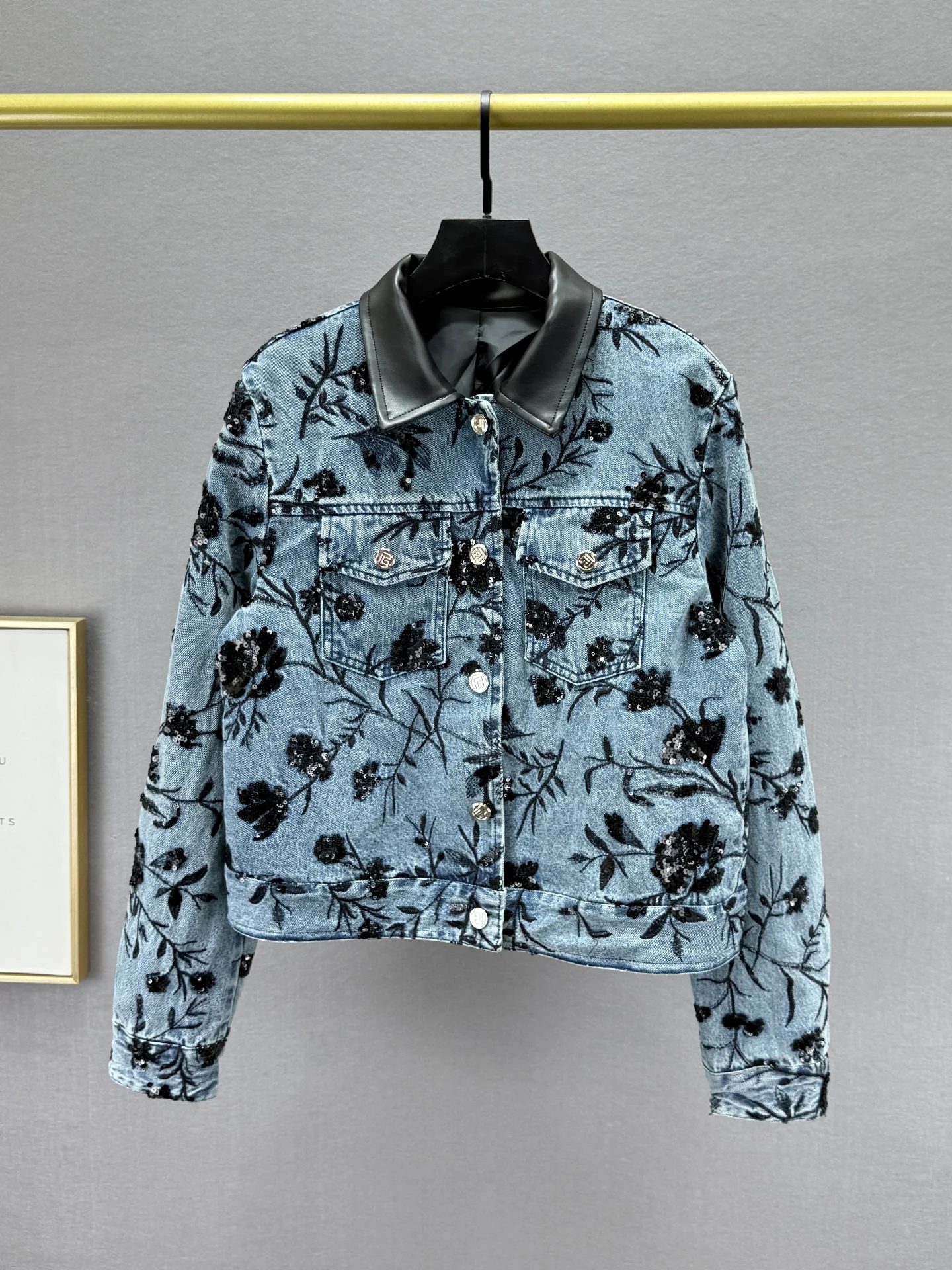 

Женская укороченная джинсовая куртка в стиле ретро с длинными рукавами, вышивкой и пайетками, из смесового хлопка и полиэстера, весна 2026