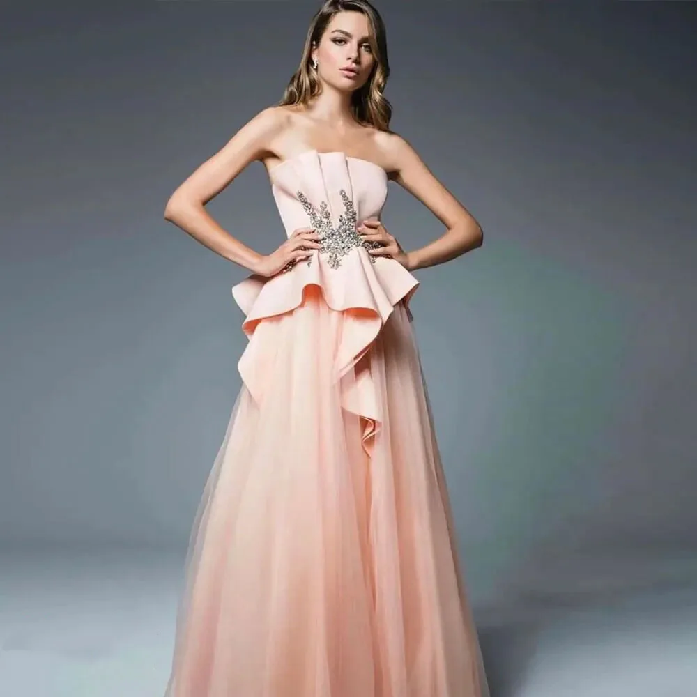 Strapless Dubai Prom Dress Sleeveless Evening Dress With Floor Length Summer Women Wedding Party Gowns 2024