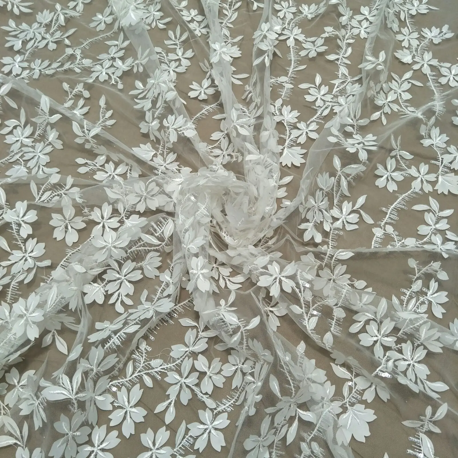 fashion laser cut 3D lace fabric ivory bridal lace fabric sell by yard 130cm width dress lace