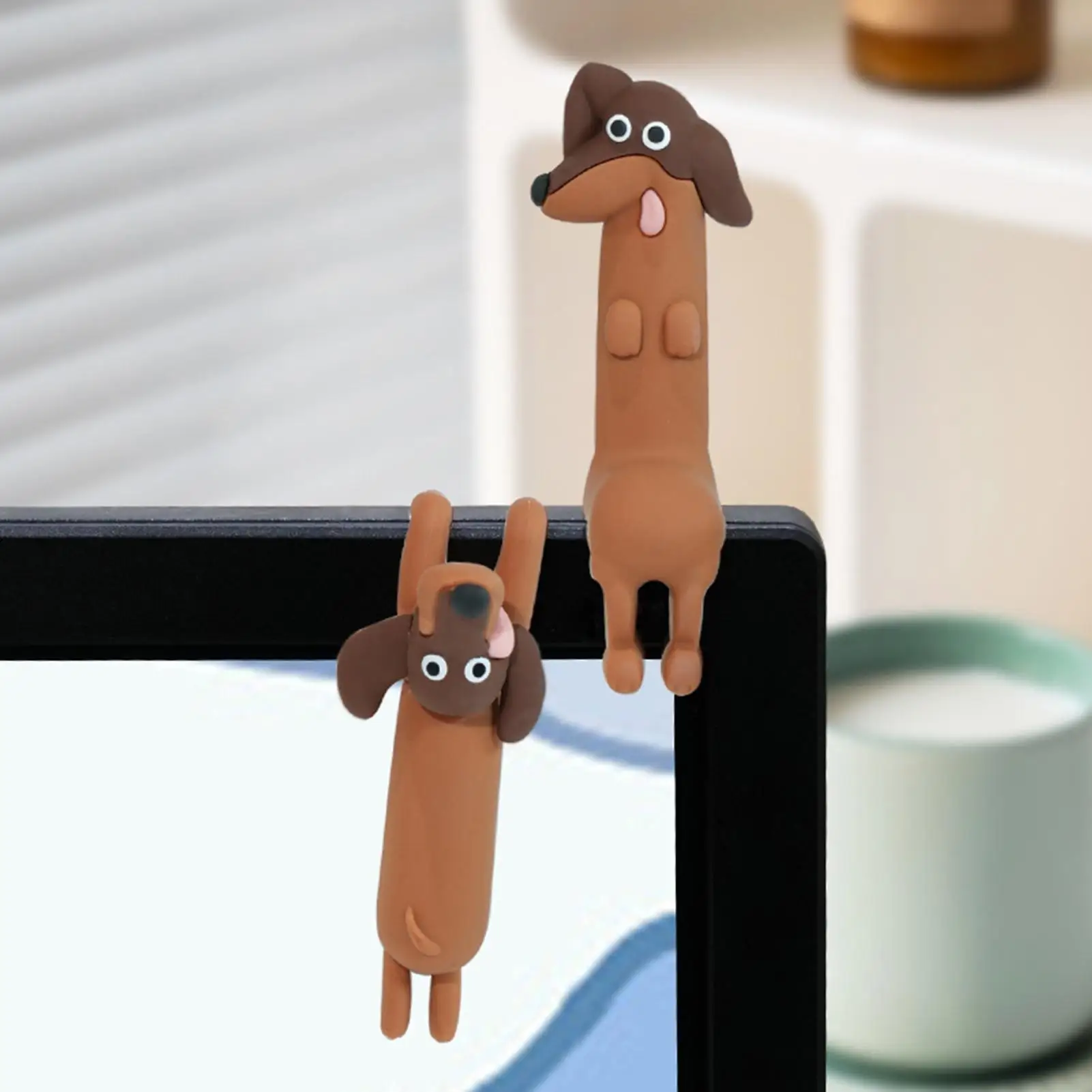 2pcs Mini Dachshund Figurine Cute Sausage Dog Statue Car Dashboard Decoration Home Office Desk Bookshelf Ornaments Gifts